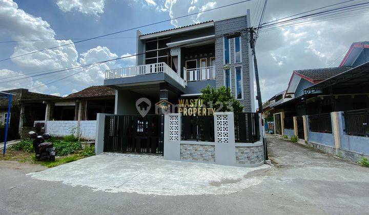 Rumah Modern 2 Lantai Siap Huni, Luas Lega Di Purwomartani 2