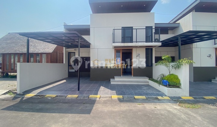 Rumah Cantik Dalam Perumahan Mewah, Dekat Pasar Godean Sleman 2