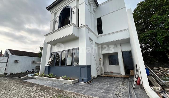 Rumah Mewah di Godean, Free Pajak dan Dekat Perempatan Demak Ijo 2