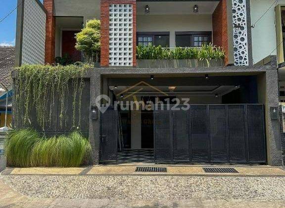 Dijual Rumah Mewah 3 Lantai Di Sleman 15 Menit Dari Kampus Upn 1