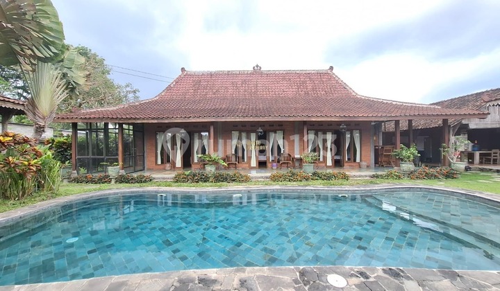 Javanese Ethnic Villa Fully Furnished Near Jogja Solo Toll Exit in Maguwoharjo