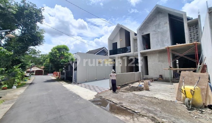 Rumah Scandinavian Full Furnished Dekat Tengkleng Gajah Resto 2