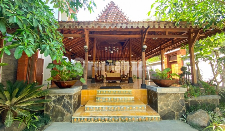 Luxury Villa Near Tera View Tourist Spot, Fully Furnished in Gamping 2