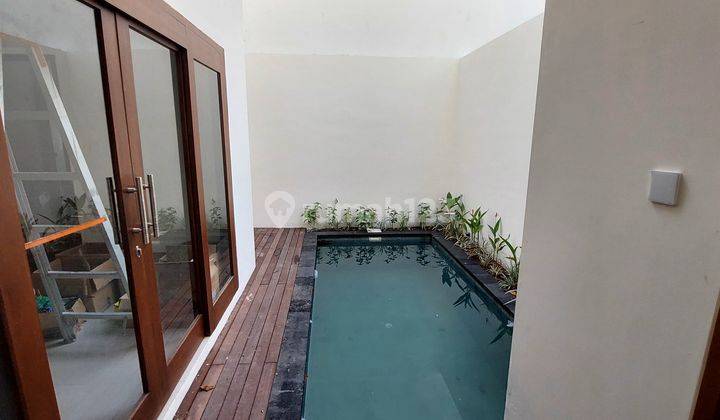 Rumah Mewah Dalam Perumahan Elit Furnished Private Pool di Benoa 2