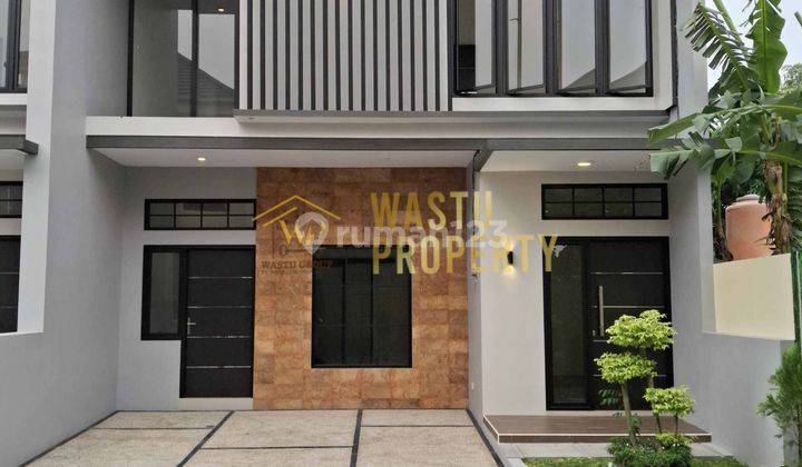 Dijual Rumah 2 Lantai Siap Huni, Carport Muat 2 Mobil 1