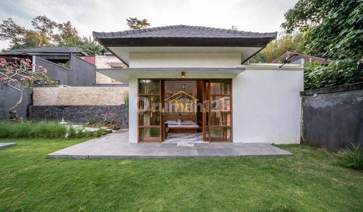 Luxury Villa Bali Tanah Luas Dekat Pusat Kota Tabanan Bali 1