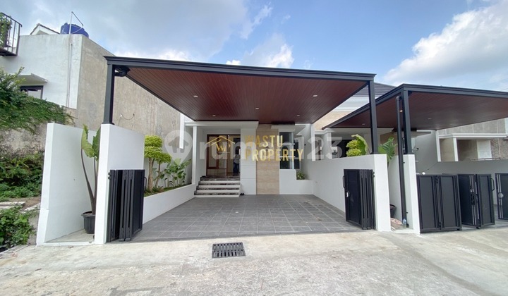 Rumah Desain Modern Akses Jalan Lebar Dekat Jalan Raya Tajem