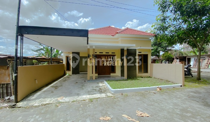 Rumah Tanah Luas Akses Mudah Dekat Condongcatur Depok Sleman Rumah Tanah Luas Akses Mudah Dekat Condongcatur Depok Sleman