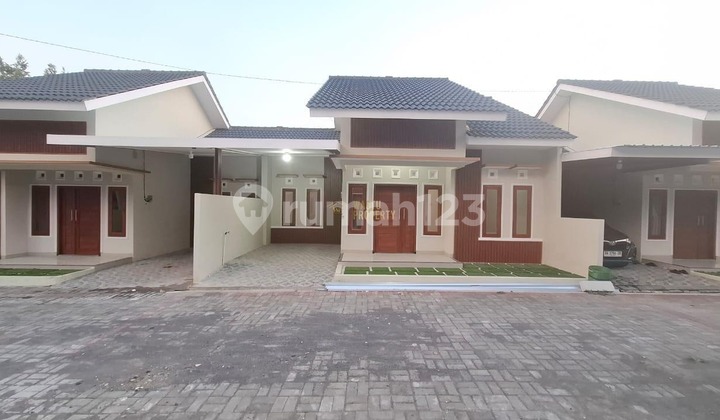 Rumah Baru Dalam Cluster One Akses Jalan Lebar Di Kalasan Sleman