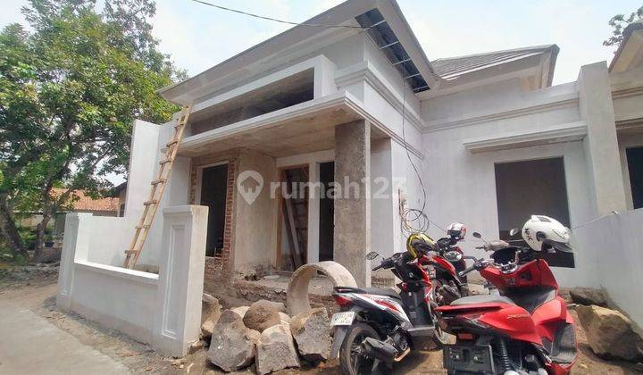 Di Jual Rumah Modern, Hanya 7 Menit Ke Kampus Uii 2