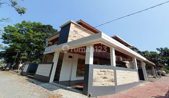 Rumah Desain Cantik 2 Lantai Di Dekat Pasar Jangkang Ngemplak Sleman 2