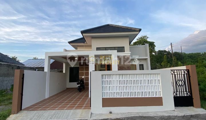 Rumah Tanah Luas Dalam Cluster Dekat Perempatan Tajem Maguwoharjo
