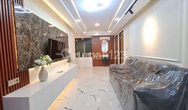 Rumah 2 Lantai, Free Furnished, Dekat ke Kota Jogja