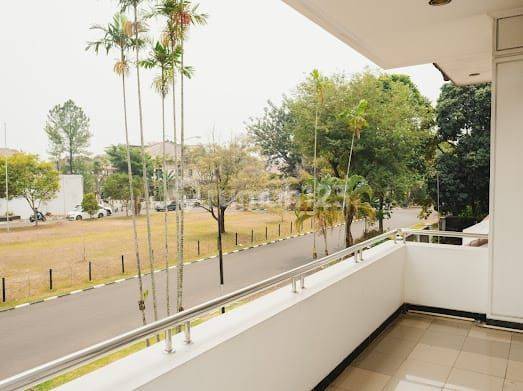 Rumah Besar Tanah Luas Di Kawasan Elite Cinere 2