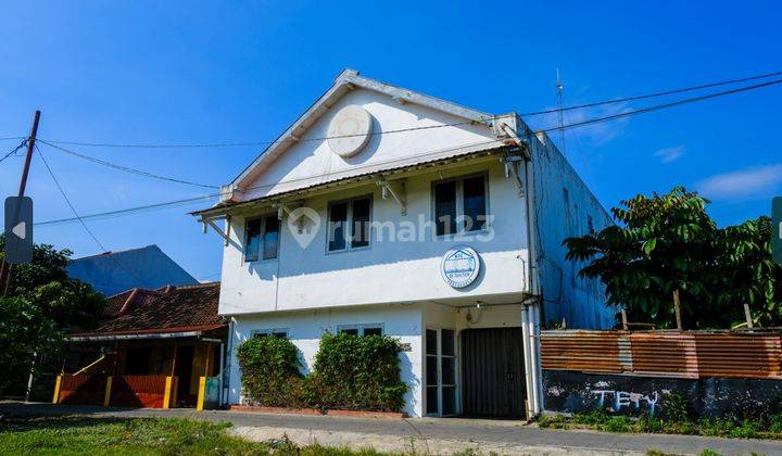 Rumah Besar Di Dekat Alun Alun Kidul Jogja 1