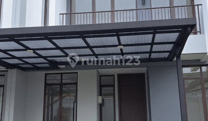 Dijual Rumah Baru Paramount Petals Tangerang
