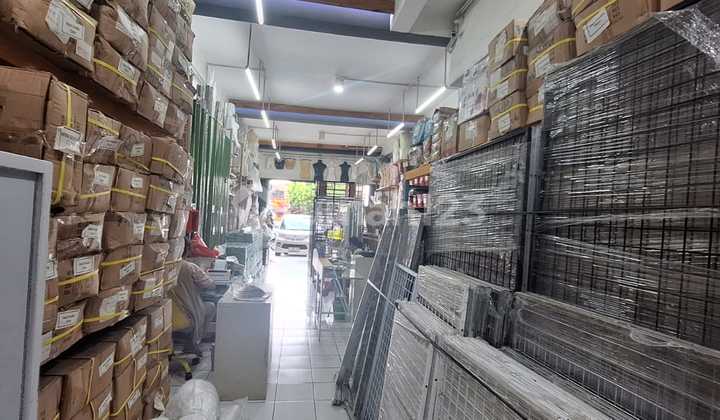 For Sale: Twin Row House by Serpong Tangerang Main Road