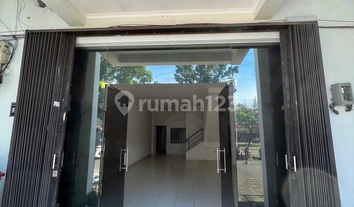 Ruko Pinggir Jalan di Gading Serpong Tangerang