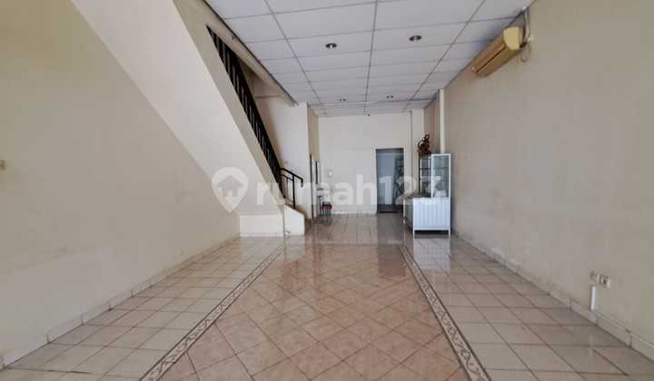 For Rent: Ruko Gading Serpong Boulevard, Street-Facing, Tangerang, Banten 2