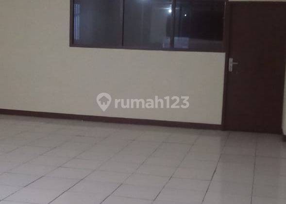 Ruko 4 Lantai Pinggir Jalan Raya Serpong Tangerang Selatan