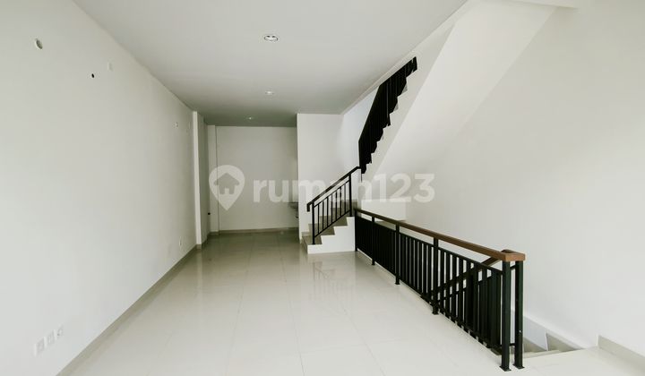 FOR RENT: Northridge BSD City Tangerang Shophouse, Strategic Location