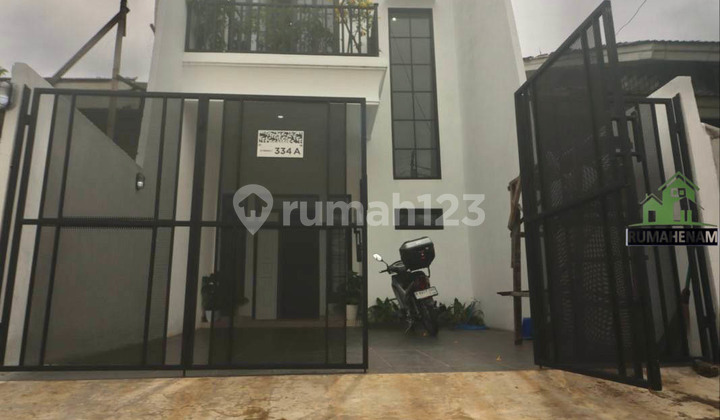 Rumah 4 Kamar Tidur Dalam Perumahan Megapolitan Cinere