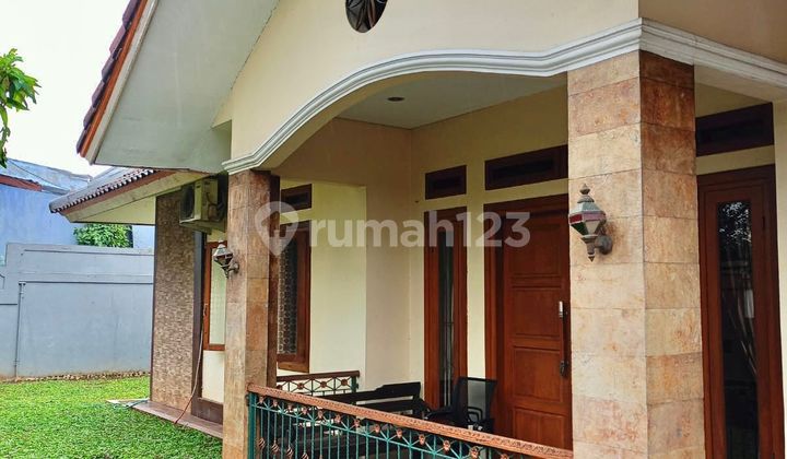 Rumah Terawat Rapih Tanah Luas di Cinangka Dekat Mal The Park