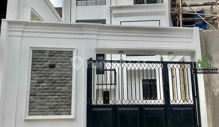 Rumah Berkonsep American Classic Modern di Cinere Limo