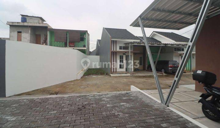 Rumah Cantik Model Scandinavian Lokasi Cluster Pasir Putih Sawangan Harga All In Bonus Canopy,2 Unit Ac,token Listrik 1