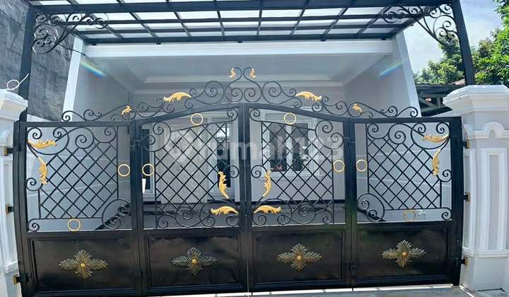 Rumah 3 Lantai American Classic Siap Huni di Cinere Limo Rumah 3 Lantai American Classic Siap Huni di Cinere Limo