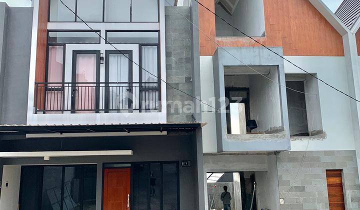 Rumah 3 Lantai Siap Huni Dekat Terminal Transjakarta di Sawangan