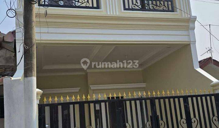 Rumah Mewah 3 Lantai Model American Classic Non Cluster Cinere Limo 1