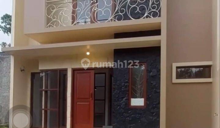 Rumah Cantik Tropical Modern Lokasi Belakang Tugu Batu Sawangan Raya 1