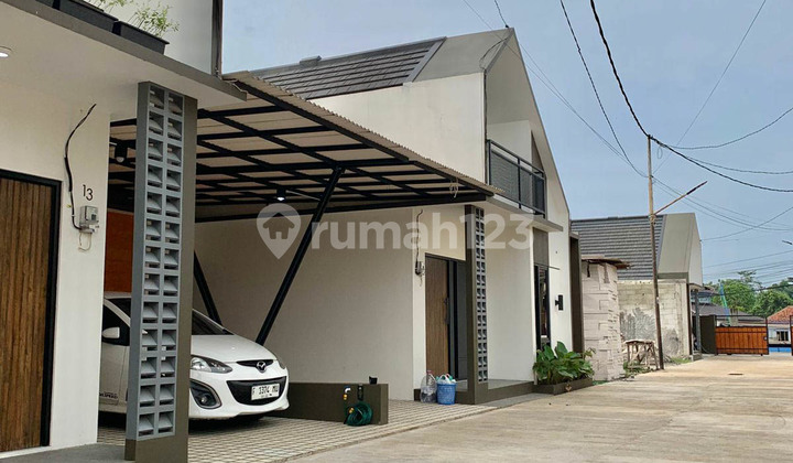 Rumah 2 Kamar Tidur Siap Huni Lokasi Jalan Raya Bedahan di Sawgan Rumah 2 Kamar Tidur Siap Huni Lokasi Jalan Raya Bedahan di Sawgan