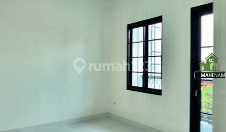 American Classic Concept House in Cinere Limo Near Toll Gate 2