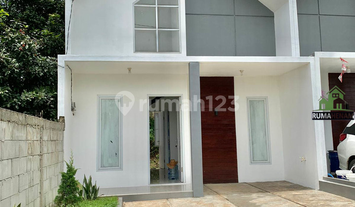Minimalist House + Mezzanine Ready to Occupy in Pasir Putih Sawangan