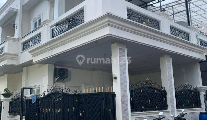 Rumah Mewah 2 Lantai Model American Classic Dalam Cluster Cinere Meruyung 2