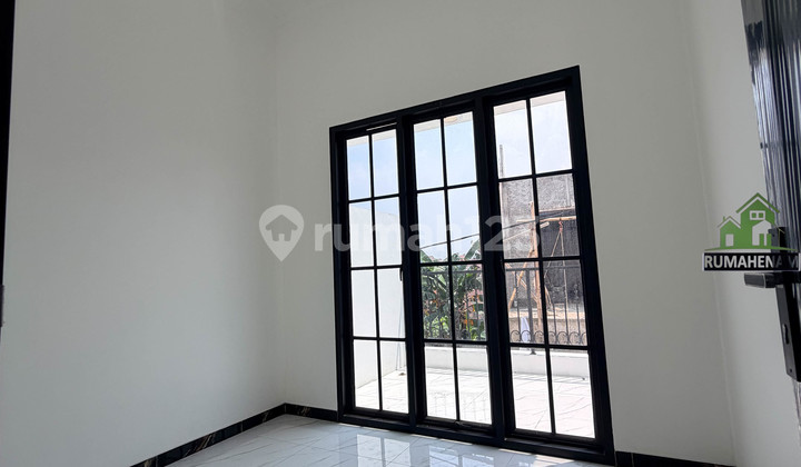 Rumah 3 Kamar Tidur Brand New Siap Huni Dekat Gerbang Tol Desari
