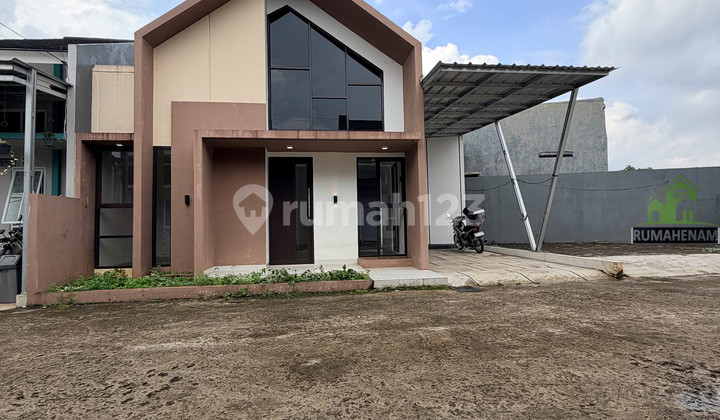 Ready-to-Live Minimalist House with 116 Square Meters of Land in Sawangan 1