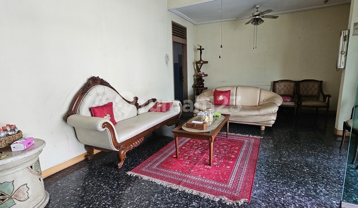 Rumah Strategis Pinggir Jalan Utama Kota Semarang Dekat Java Mall 2