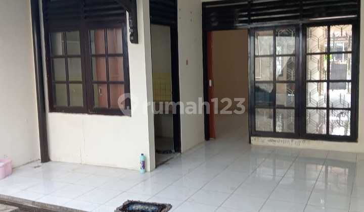 RUMAH PINGGIR JALAN RAYA BESAR ABANYUMANIK COCOK UNTUK USAHA/KANTOR 1
