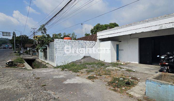 Ruko Tempat Usaha Tepi Jalan Nasional Di Wilayah Bawen 2