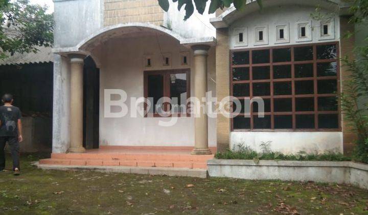 RUMAH STRATEGIS TEPI JALAN GUNUNG PATI 1