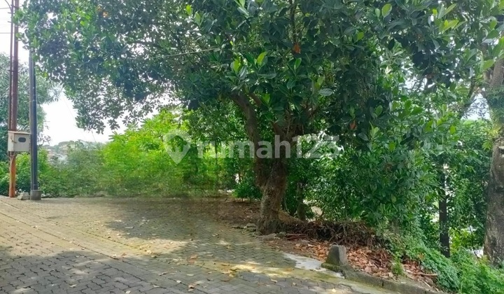 Hook Land 478M² in Manyaran, Ready to Build &amp; Strategic 2