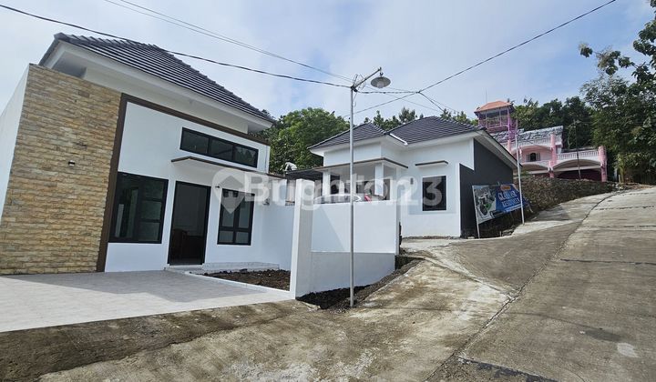 RUMAH SIAP HUNI & SIAP BANGUN MINIMALIS DI  ROWOSARI TEMBALANG 1