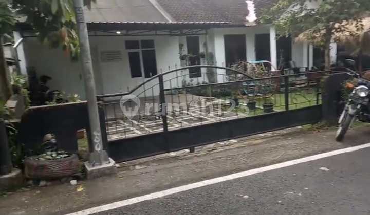 RUMAH KOS STRATEGIS DI SALATIGA – DEKAT KAMPUS UIN & UKSW, COCOK UNTUK INVESTASI RUMAH KOS STRATEGIS DI SALATIGA – DEKAT KAMPUS UIN & UKSW, COCOK UNTUK INVESTASI