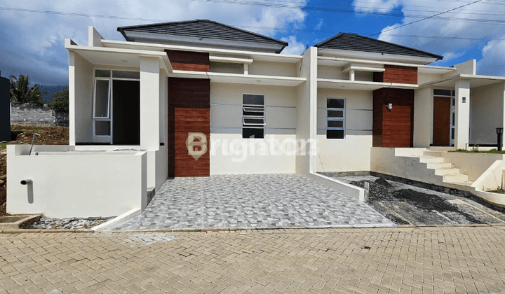 RUMAH ELEGAN HARGA MINIMALIS STRATEGIS SIAP BANGUN 1