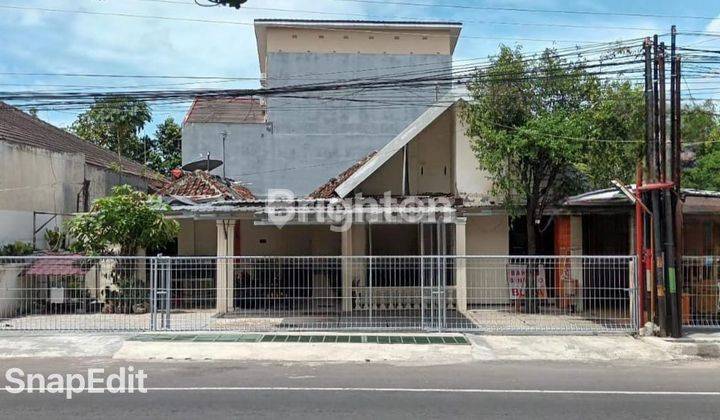 RUMAH STRATEGIS TEPI JALAN UNTUK USAHA DI SEMARANG SELATAN 1