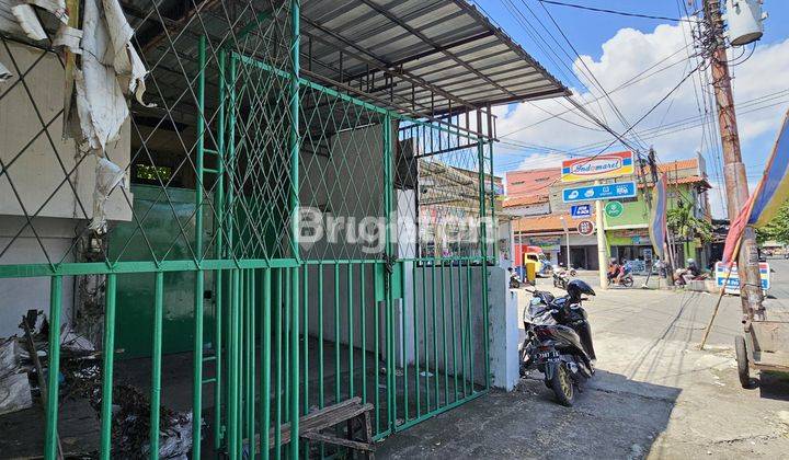  TANAH + BANGUNAN SRATEGIS TENGAH KOTA SEBELAH INDOMARET DI RADEN PATAH 2