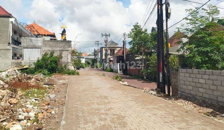 Tanah Goa Gong Ungasan Kuta Selatan Badung Bali 1